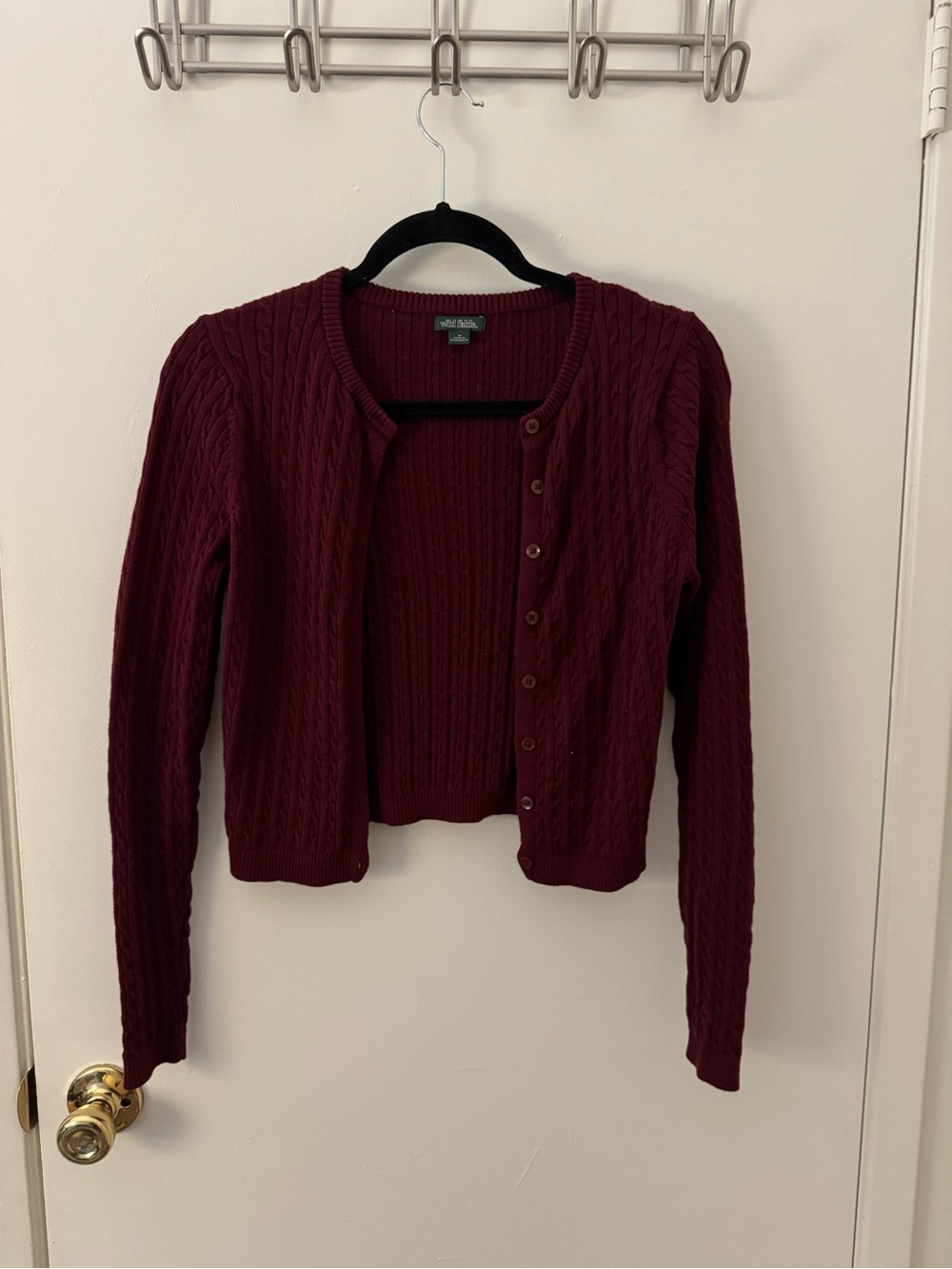 Women's Cable-Knit Cardigan Sweater - Burgundy